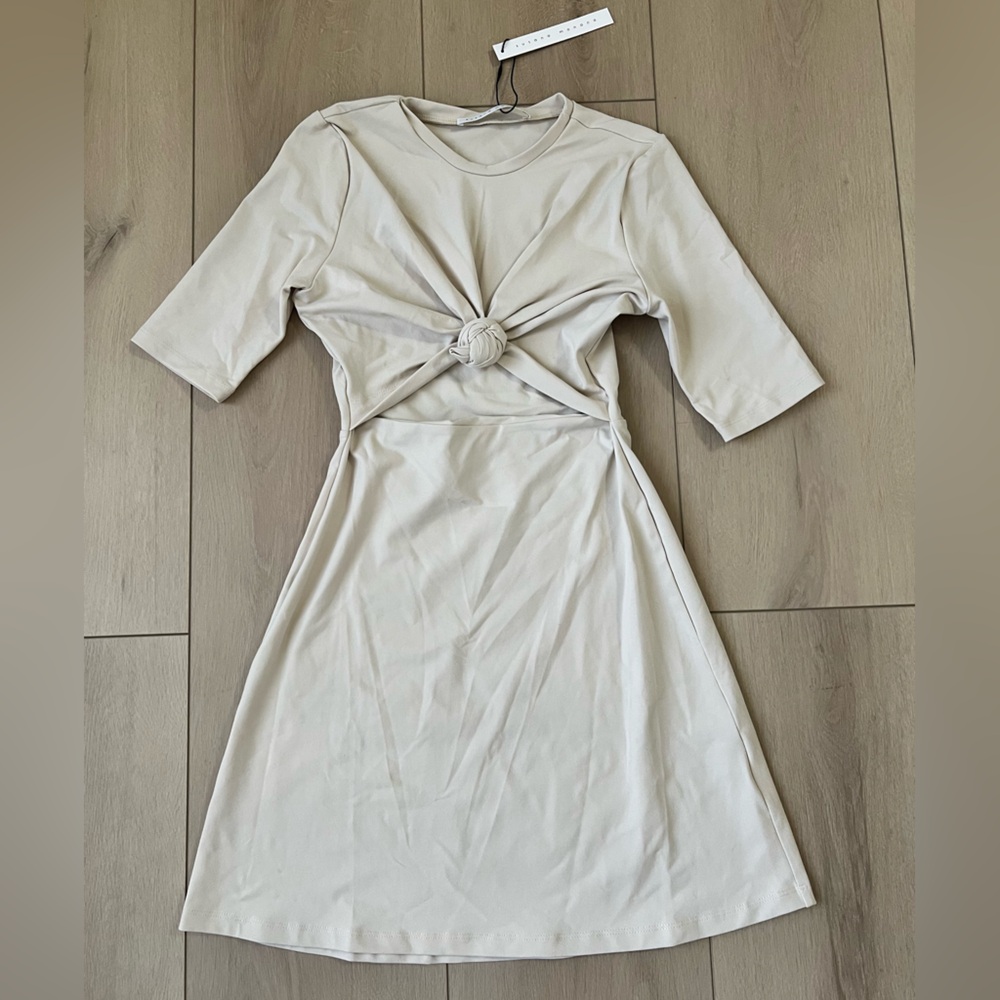 NWT Susana Monaco Knot Front Mini Dress in Toasted Almond Cream Women’s Small